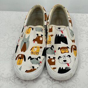 Bucketfeet Womens Dog Print Slip-On Sneakers Size‎ 7.5